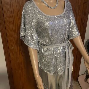 NWT/ inc International Concept Sequin top